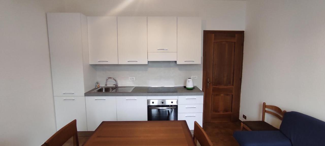 Da Nani Apartment Lezzeno Bagian luar foto